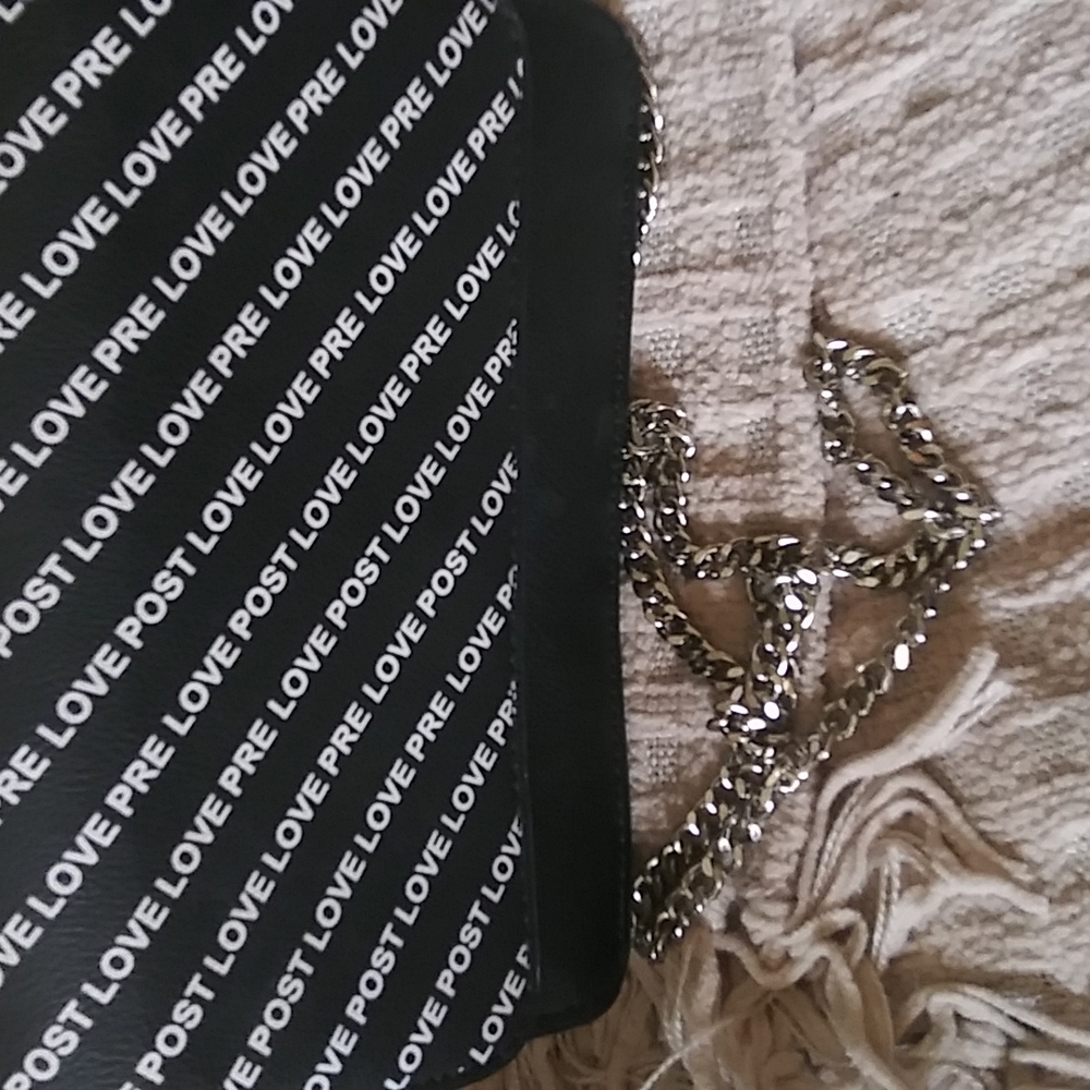Zara love print bag. - Picture 3 of 17